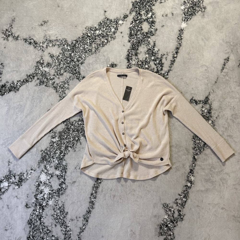 Abercrombie Fitch Sweater Womens Size S Beige Knit Button Down Pullover Top‎